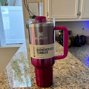 40oz Stanley Camelia Gradient